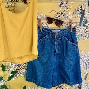 Stone Canyon vintage high waisted shorts